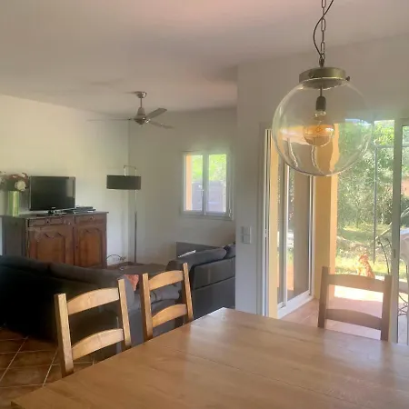 Maison T5 Les Oliviers Avec Piscine Hyeres